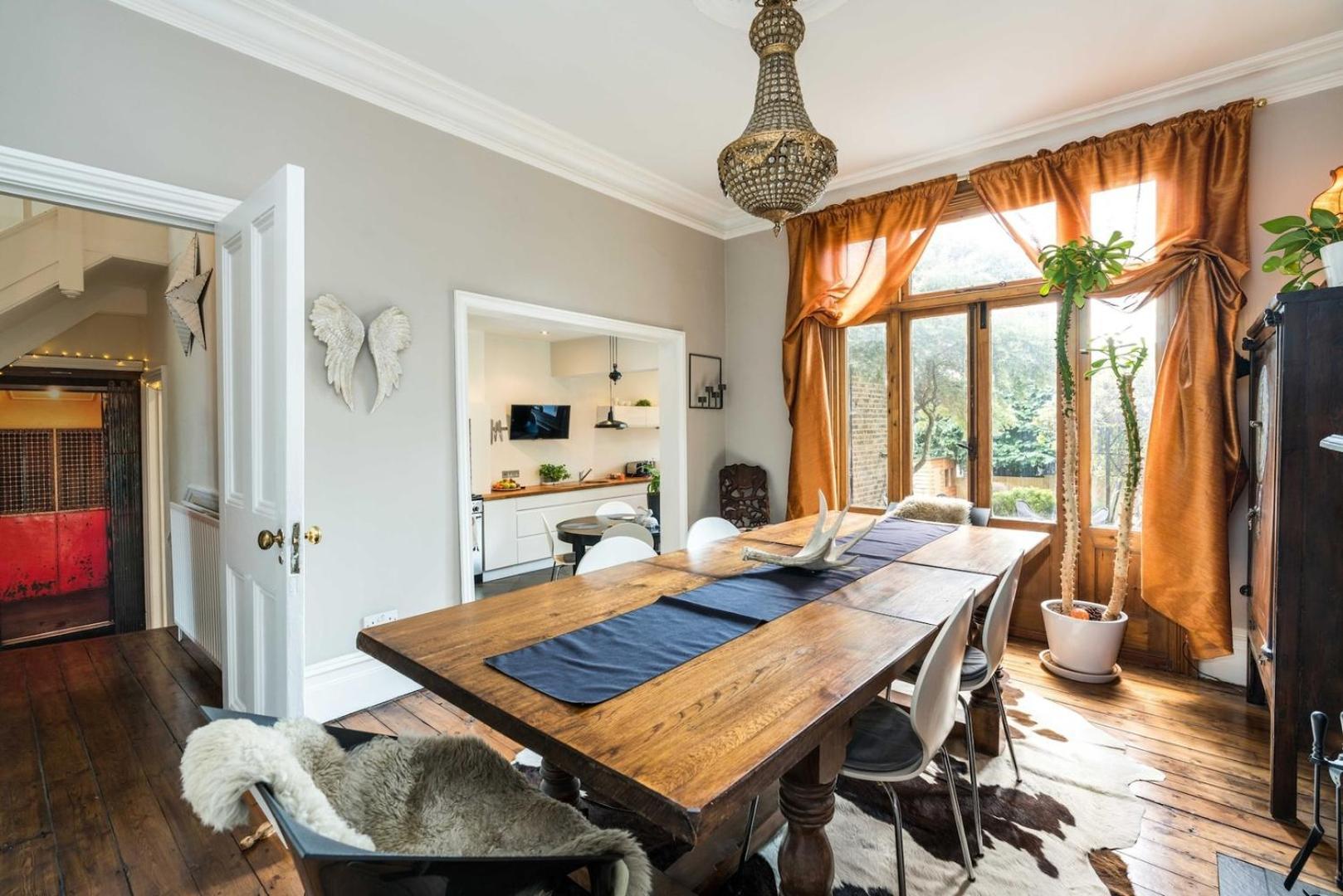 Beautiful 3bd Forest Hill South Casa de férias *